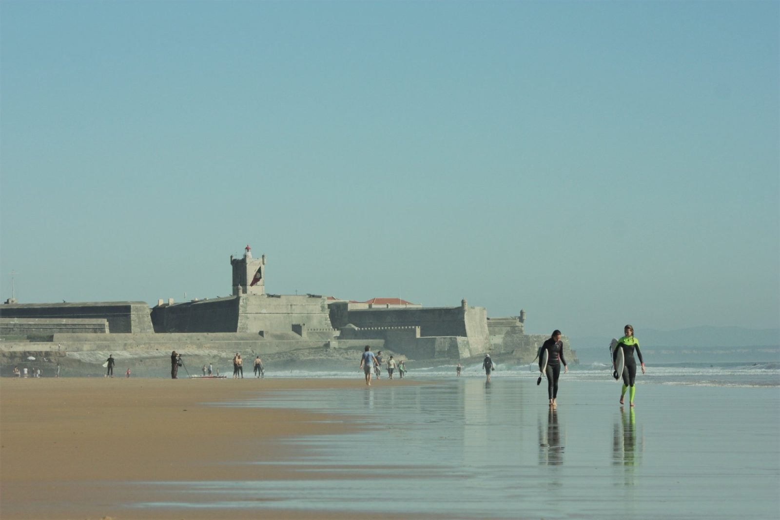 Nice Way Cascais Hostel and Surf Camp