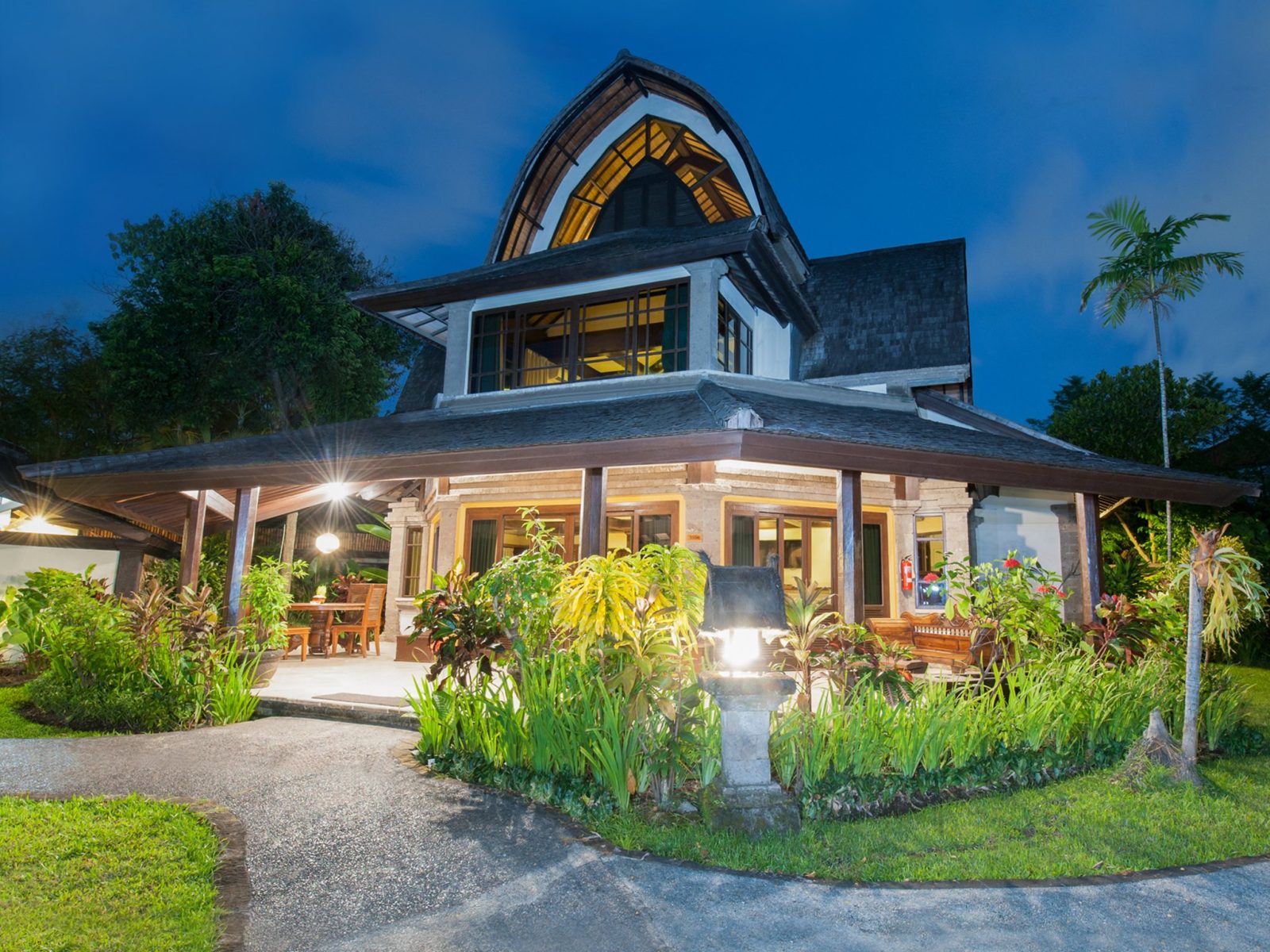 vila lumbung hotel