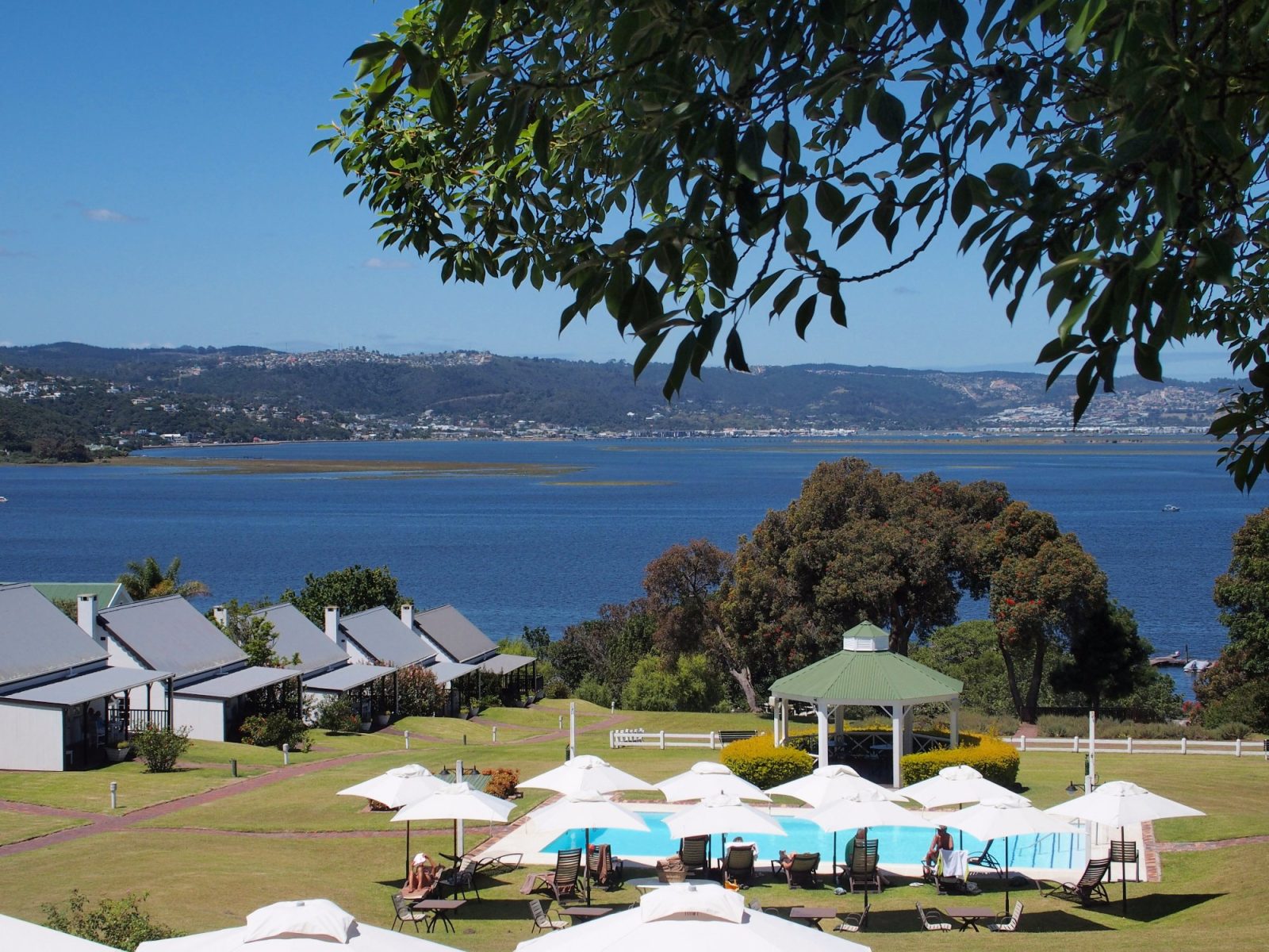 Belvidere Manor Lagoonside Cottages