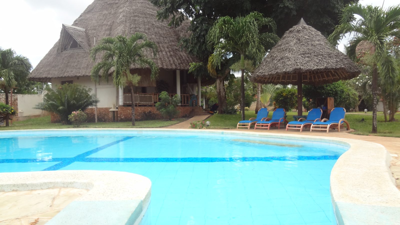 Holiday Diani Beach