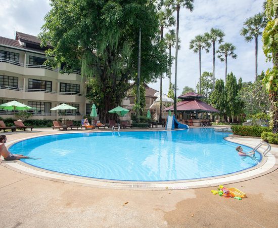 Thara Patong Beach Resort & Spa