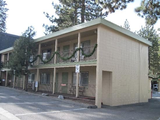 Capri Motel