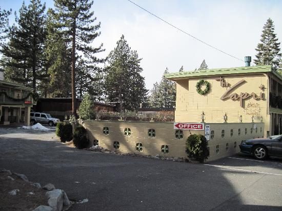 Capri Motel