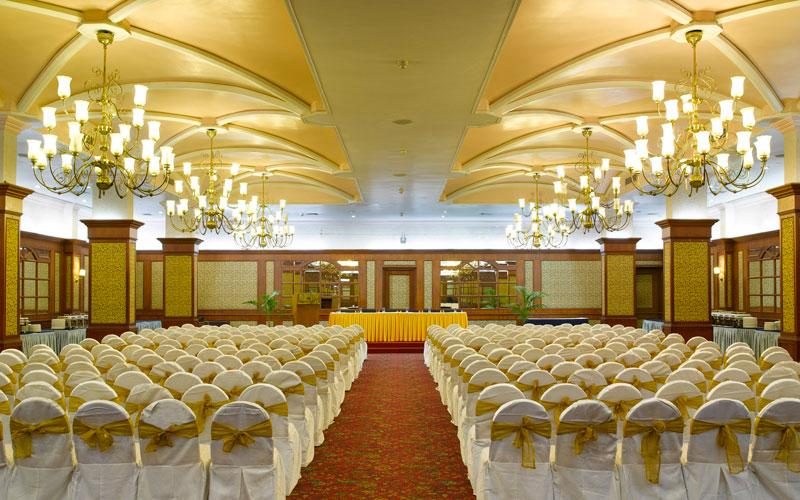 abad plaza hotel