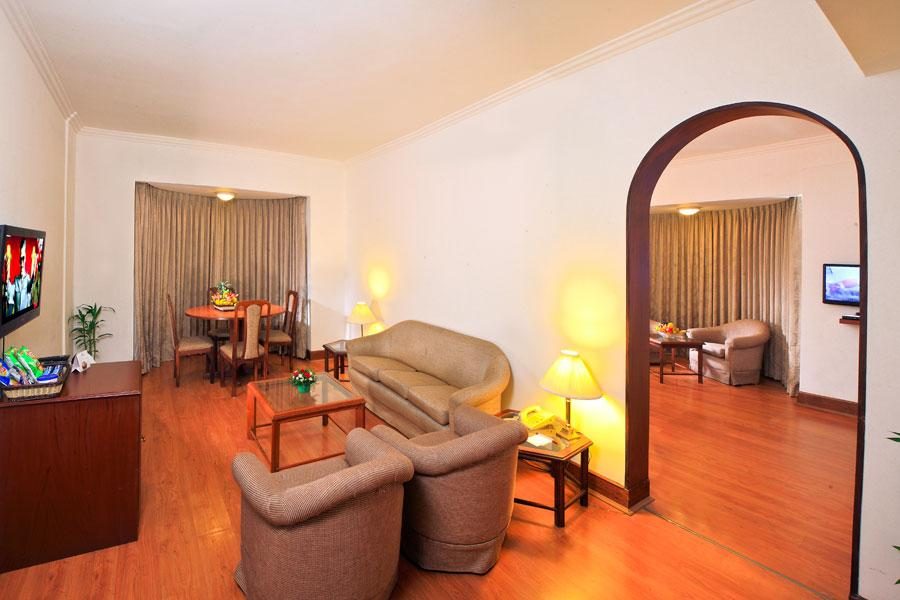abad plaza hotel