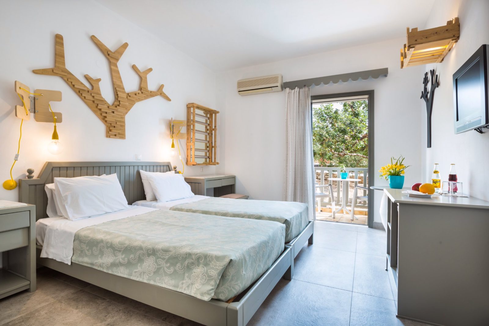 vritomartis hotel and bungalows