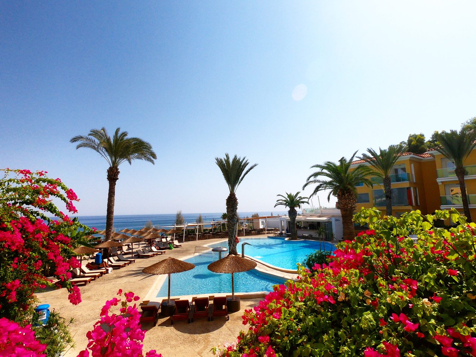 malama holiday village hotel protaras