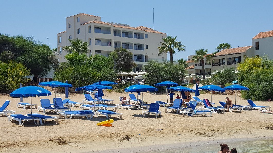 Mimosa Beach Hotel