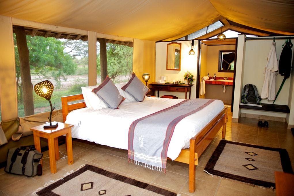 voyager ziwani, tsavo west hotel tsavo national park west