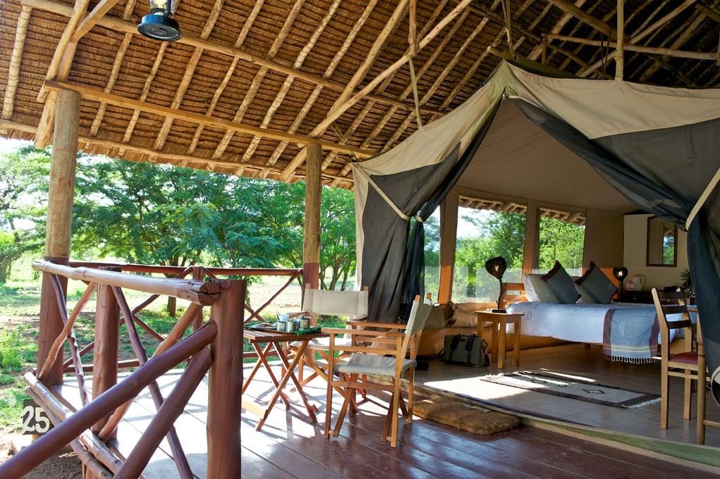 voyager ziwani, tsavo west hotel tsavo national park west