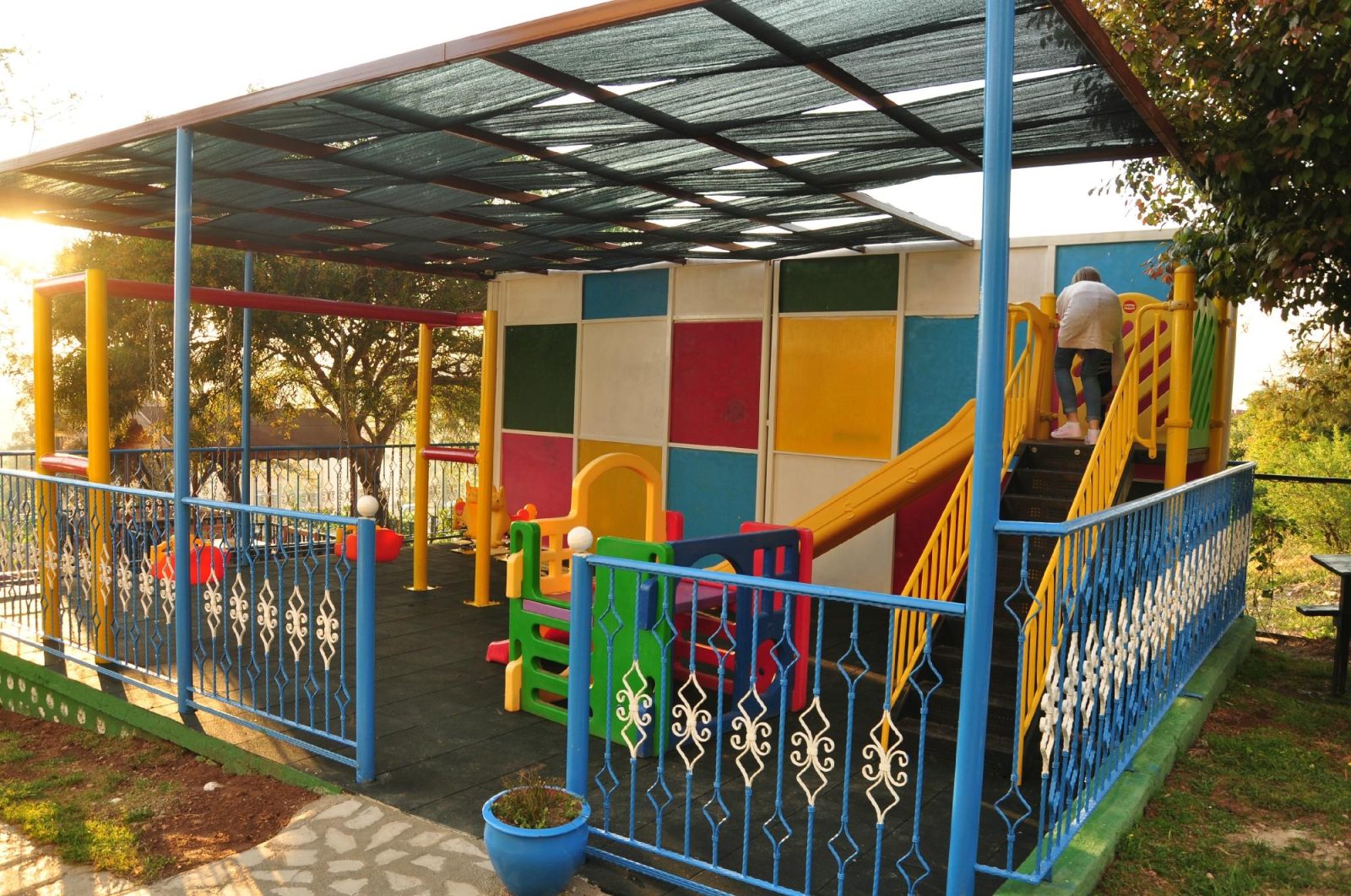 Yel Holiday Resort
