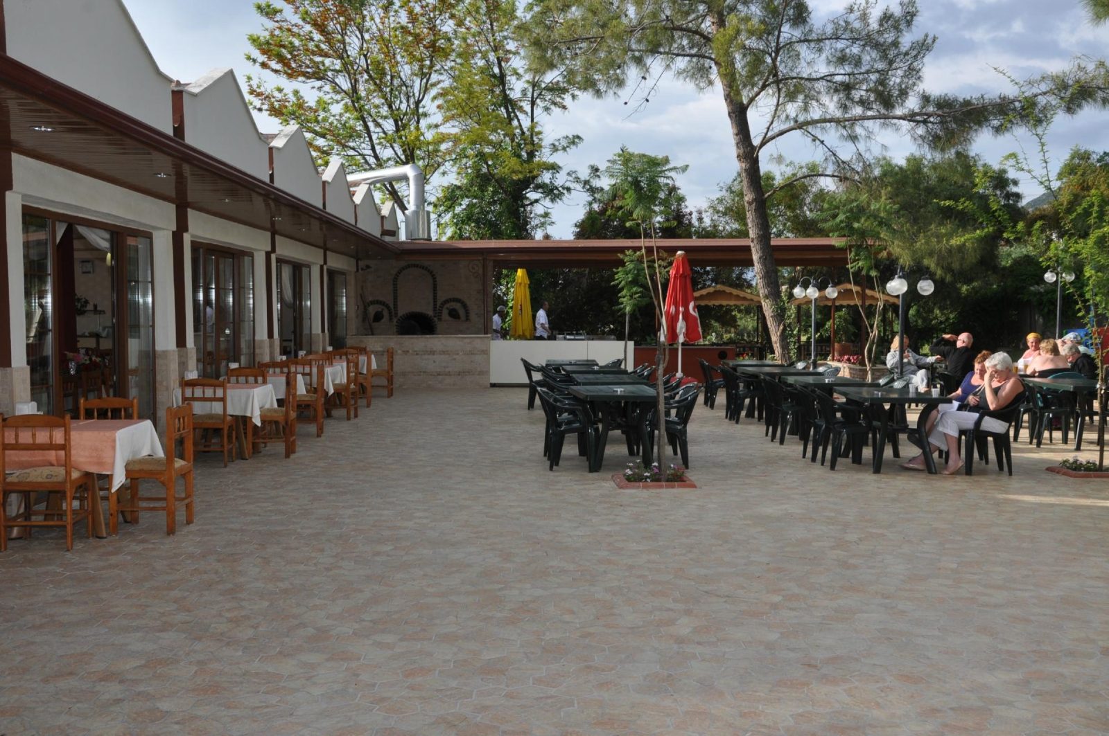 Yel Holiday Resort