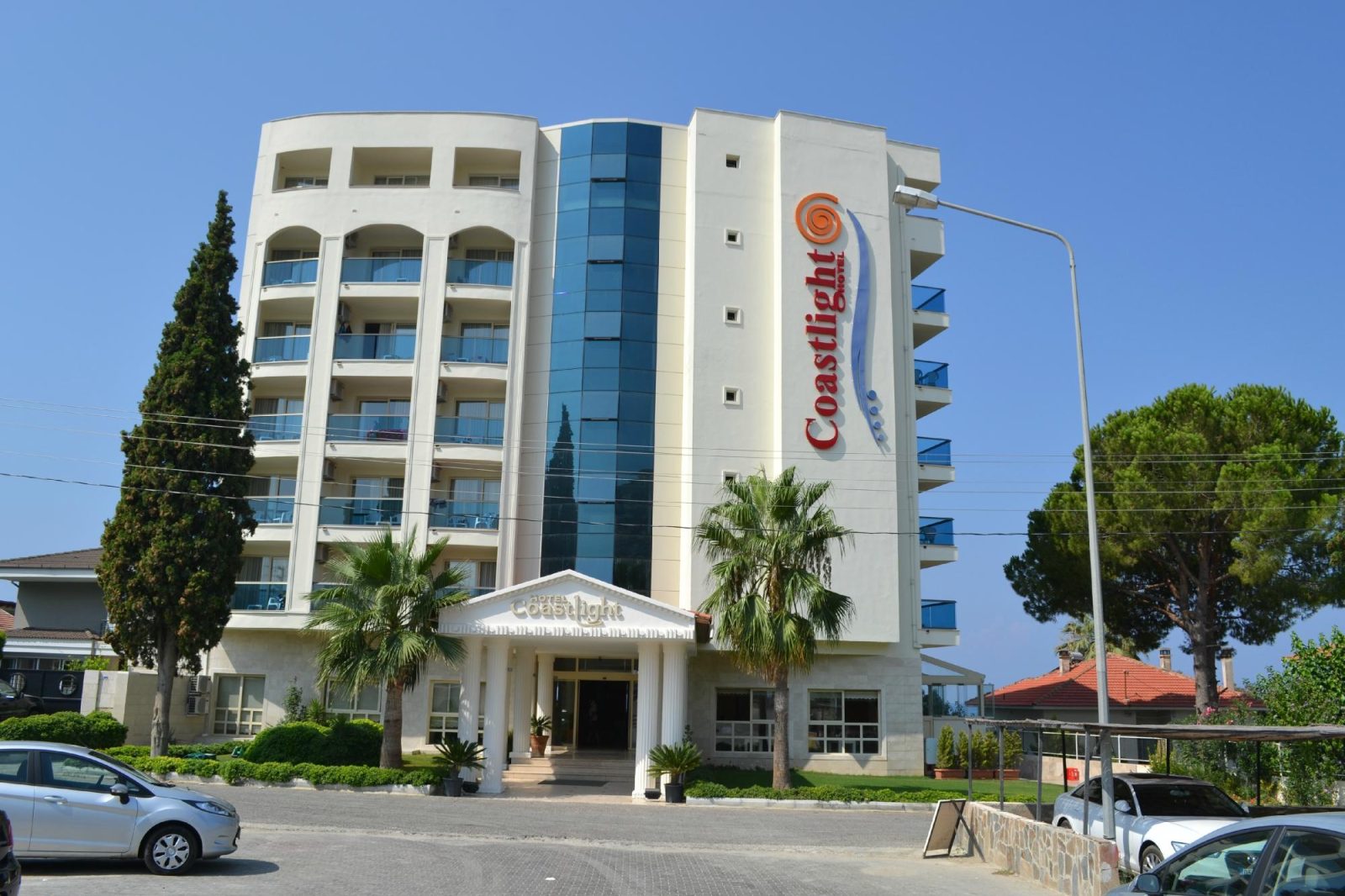 Coastlight Hotel