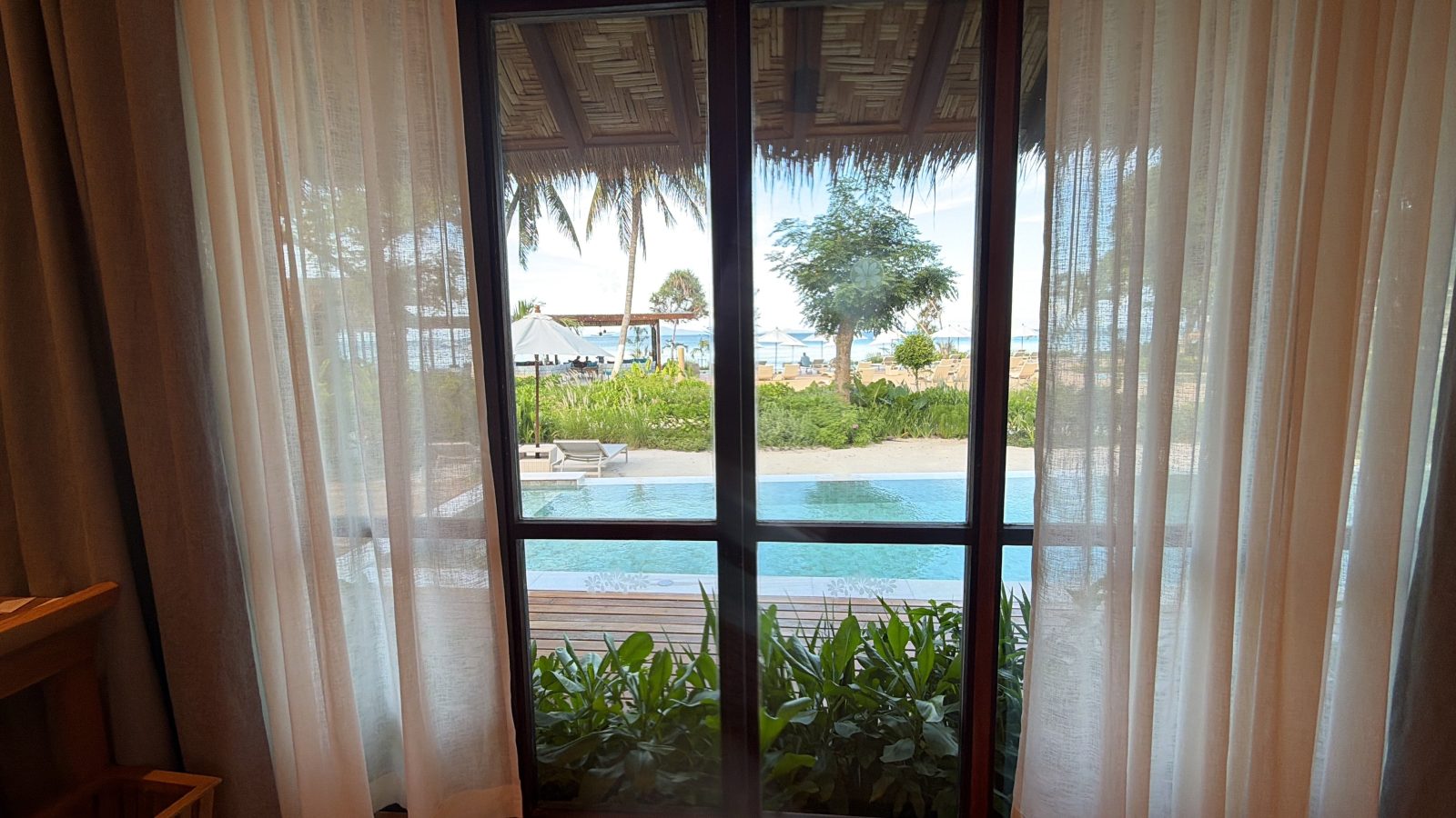 zeavola resort krabi