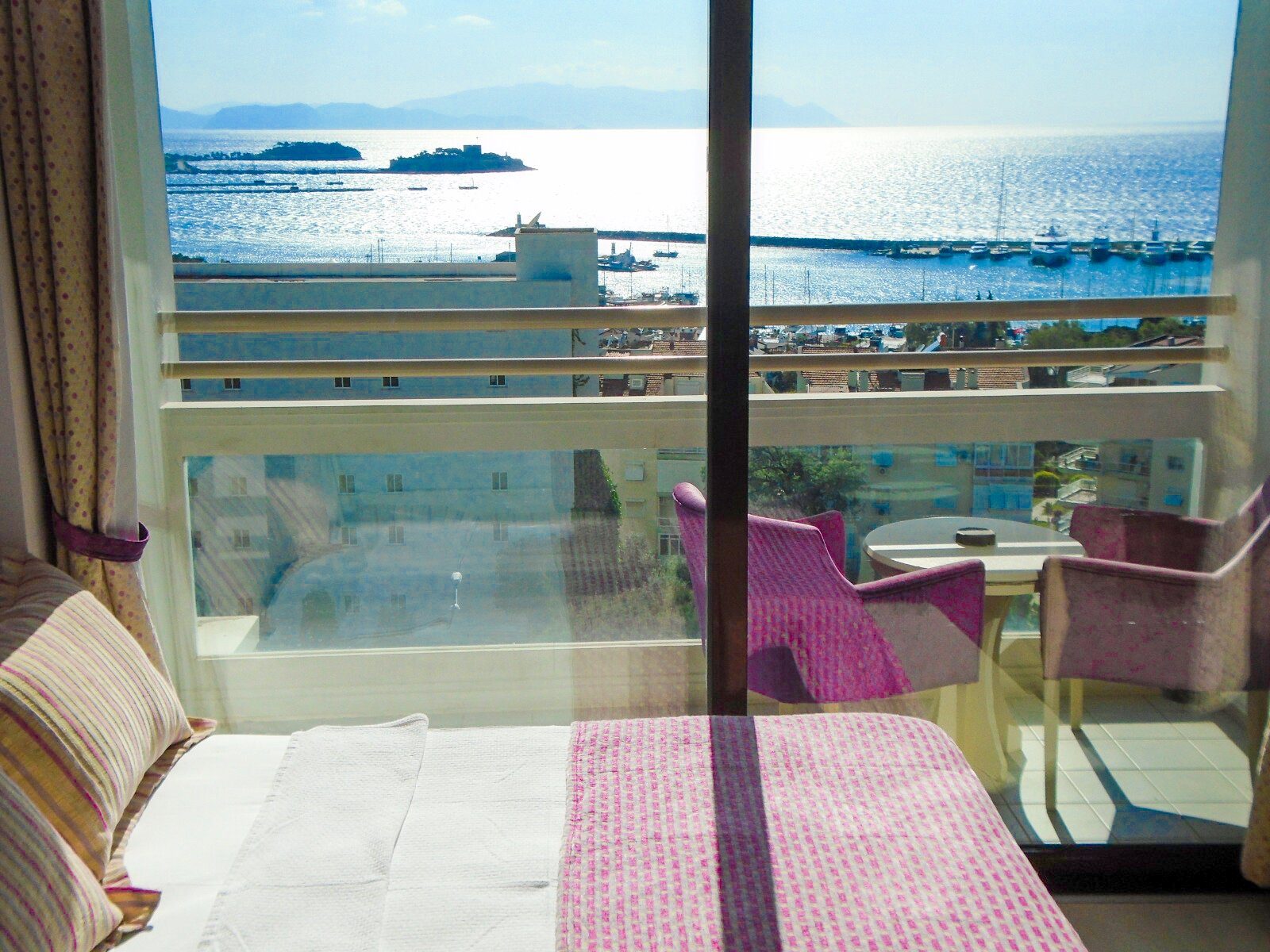 pigale panorama sunset kusadasi