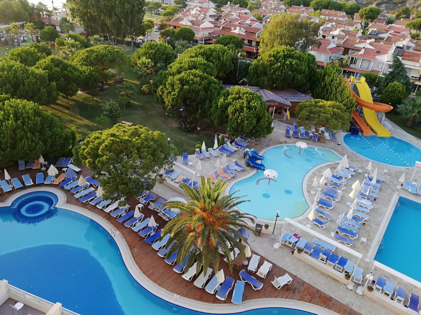 Batihan Beach Resort & Spa