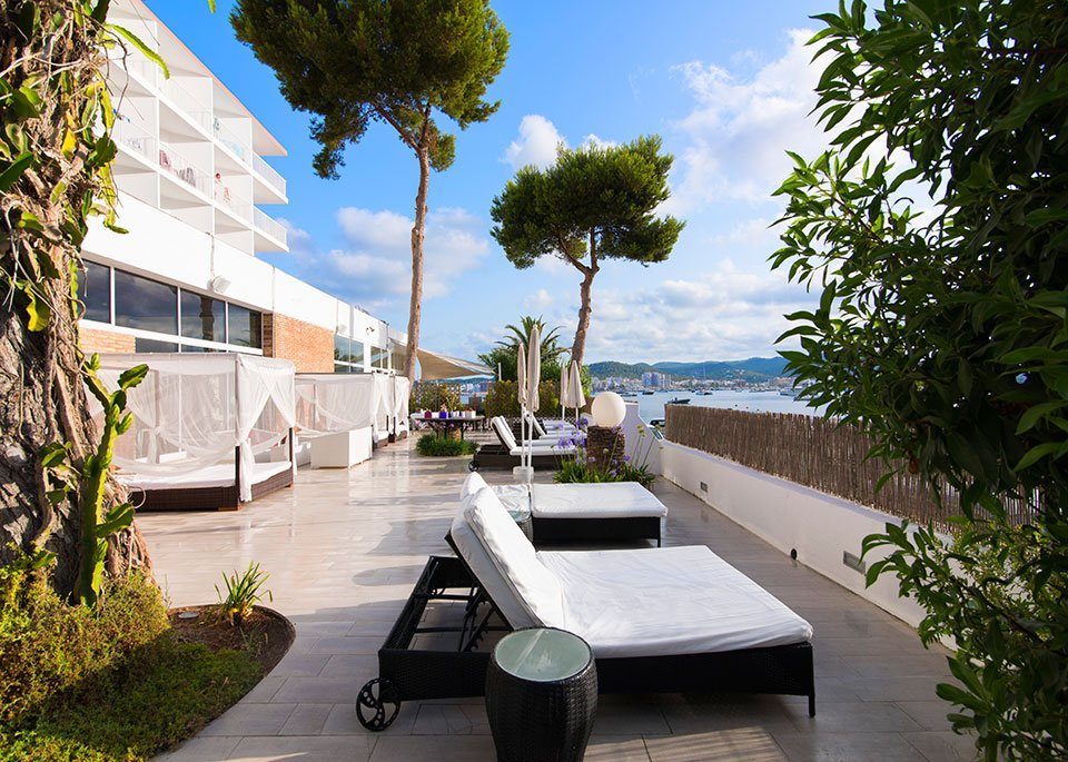 azuline hoteles mar amantis i and ii