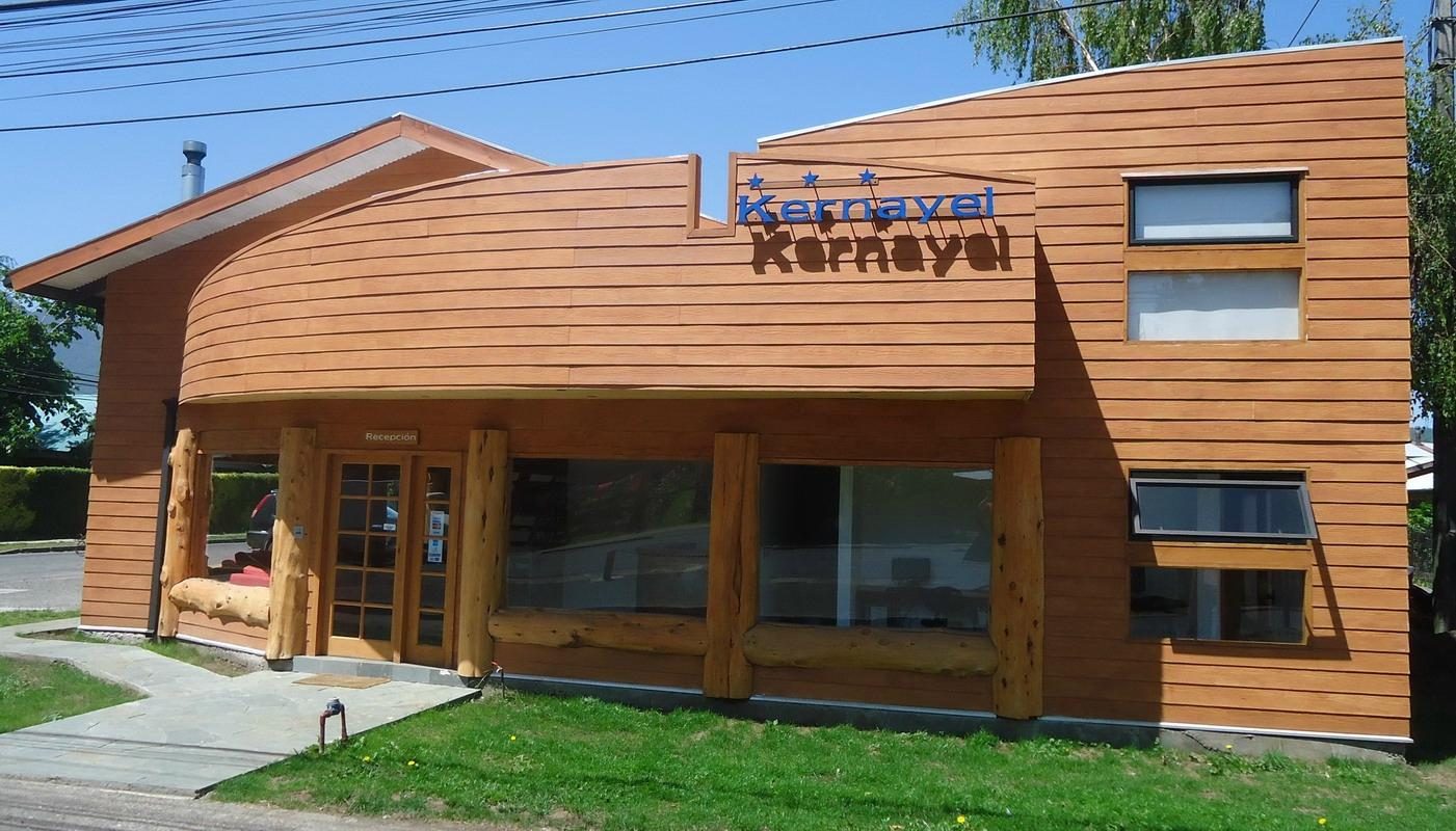 Kernayel Hotel & Cabanas