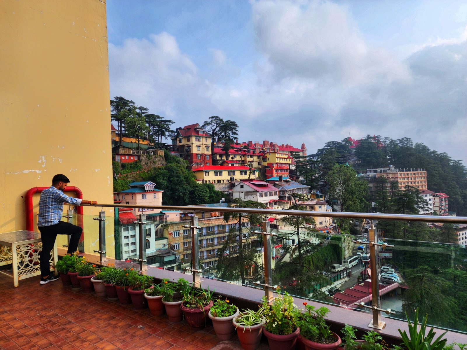 Hotel Surya