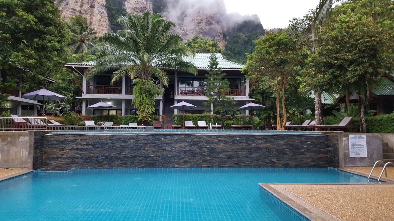 Dream Valley Resort