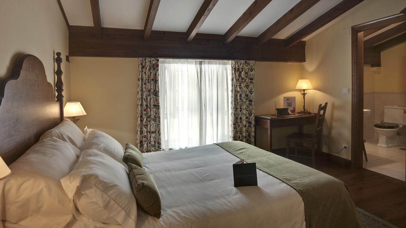 airas nunes hotel
