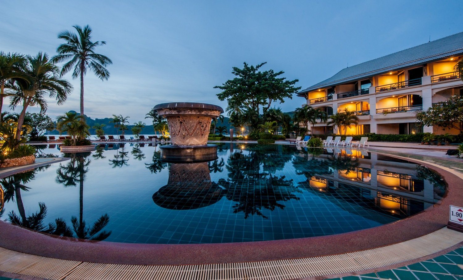 phi island cabana hotel