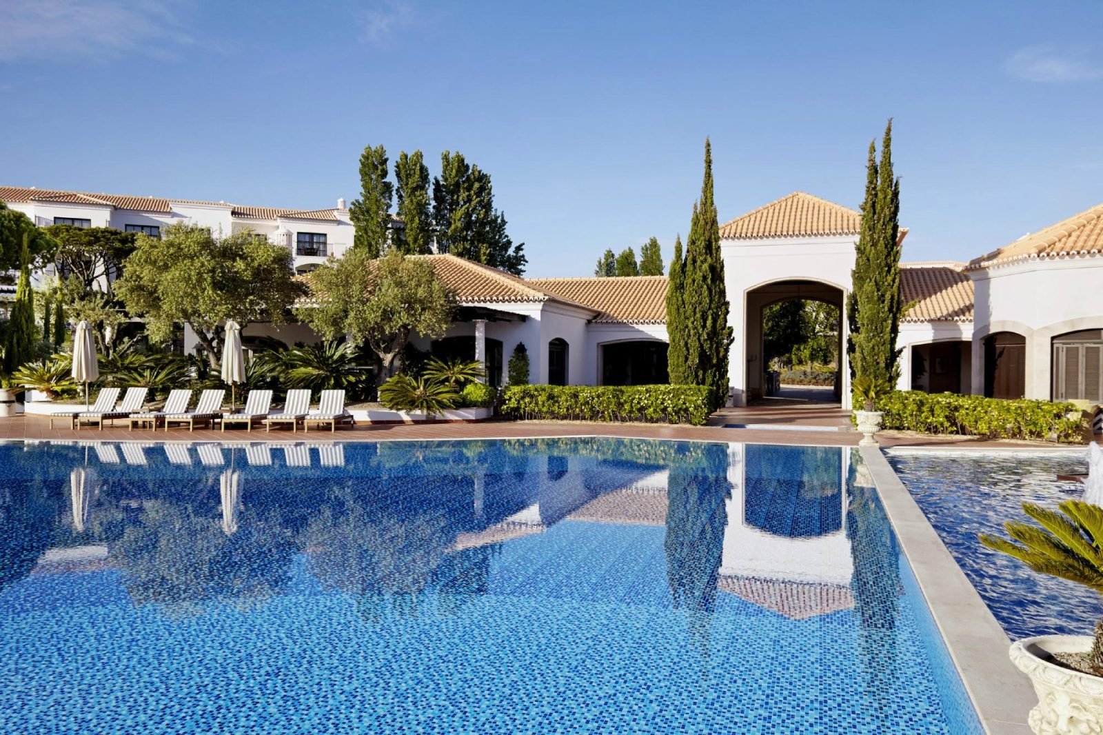 pine cliffs residence hotel albufeira