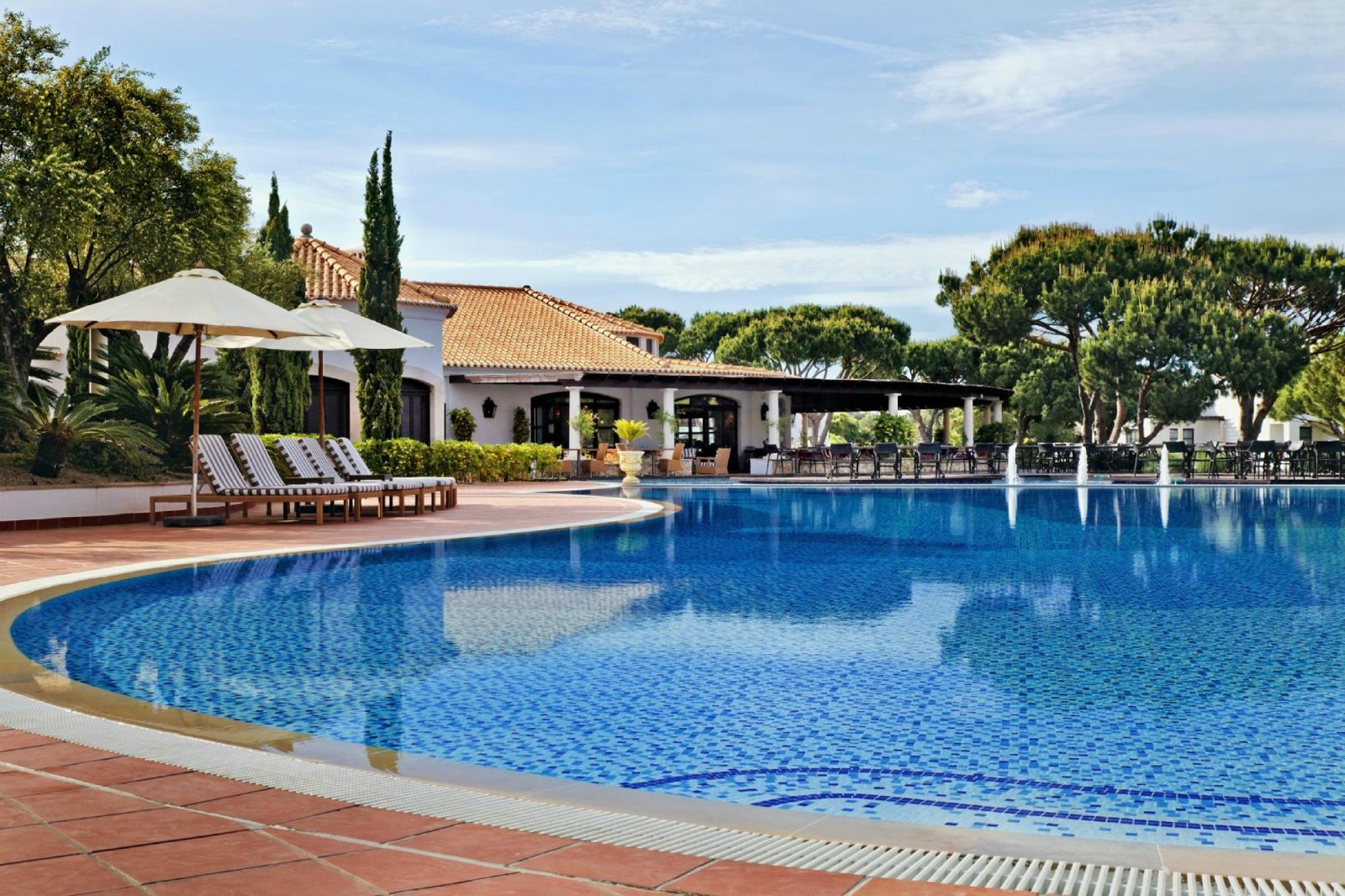 pine cliffs residence hotel albufeira