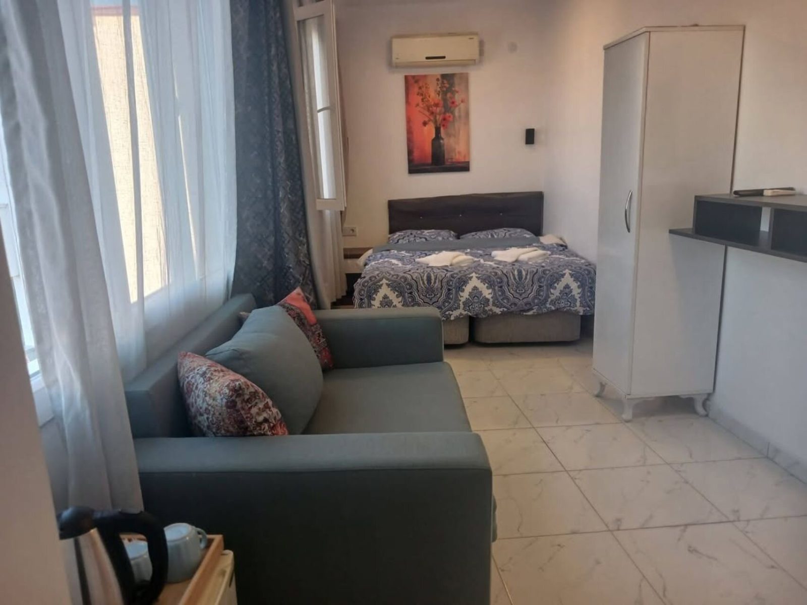 Kusadasi Efesian Hotel B&B / City Center and Harbour