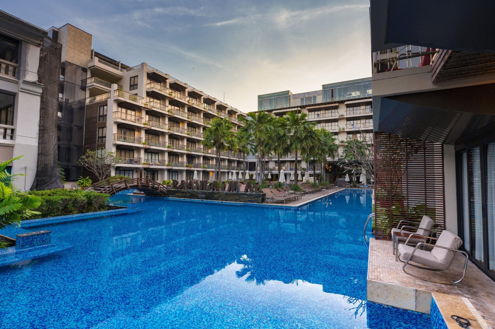 baan laimai beach hotel patong