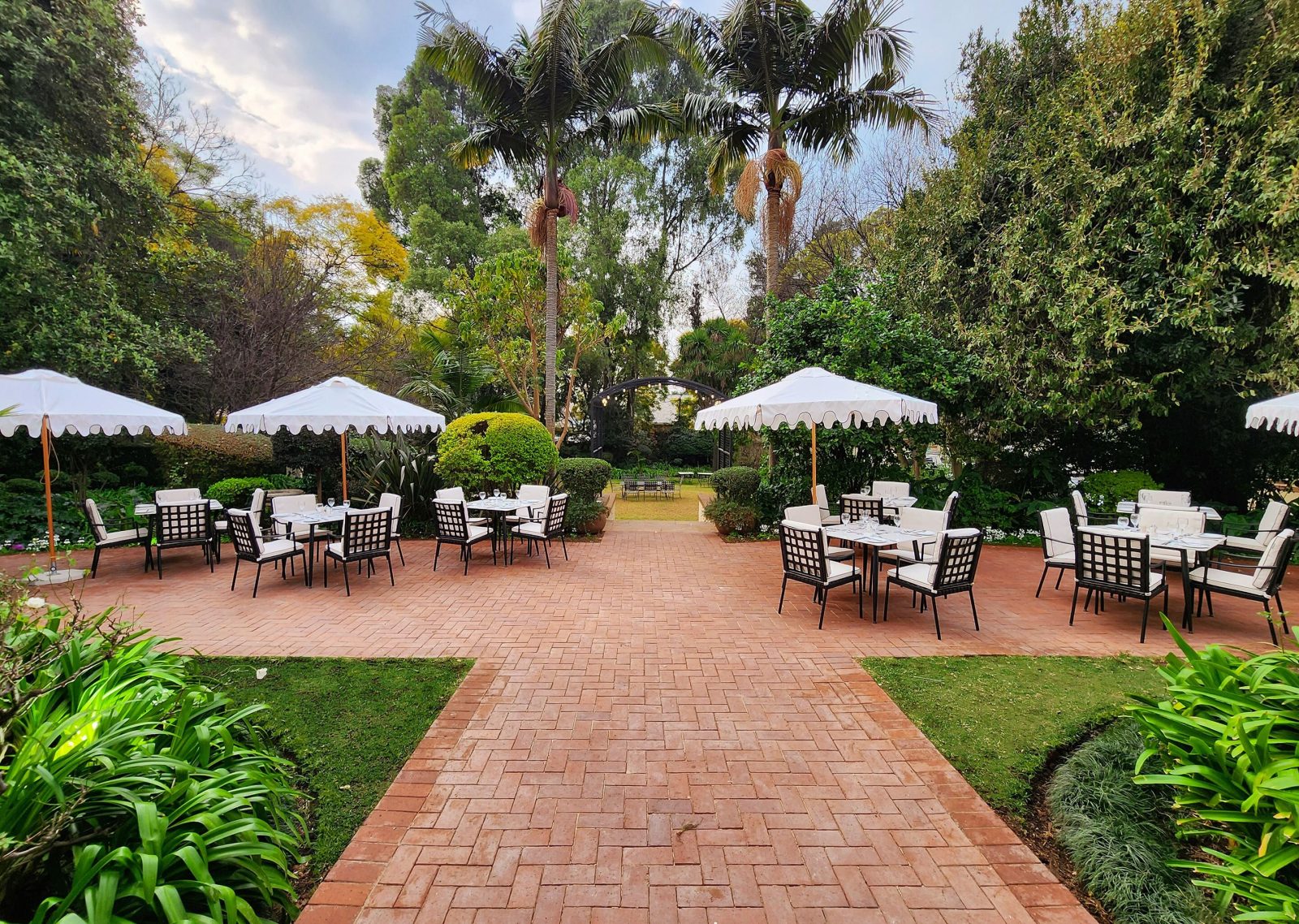 10 2nd avenue houghton estate hotel johannesburg