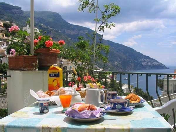venus hotel positano