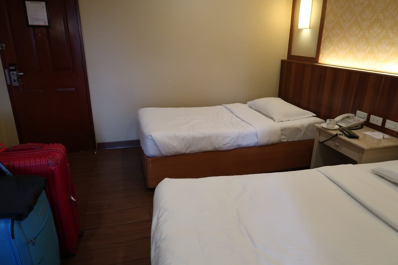 veniz hotel baguio