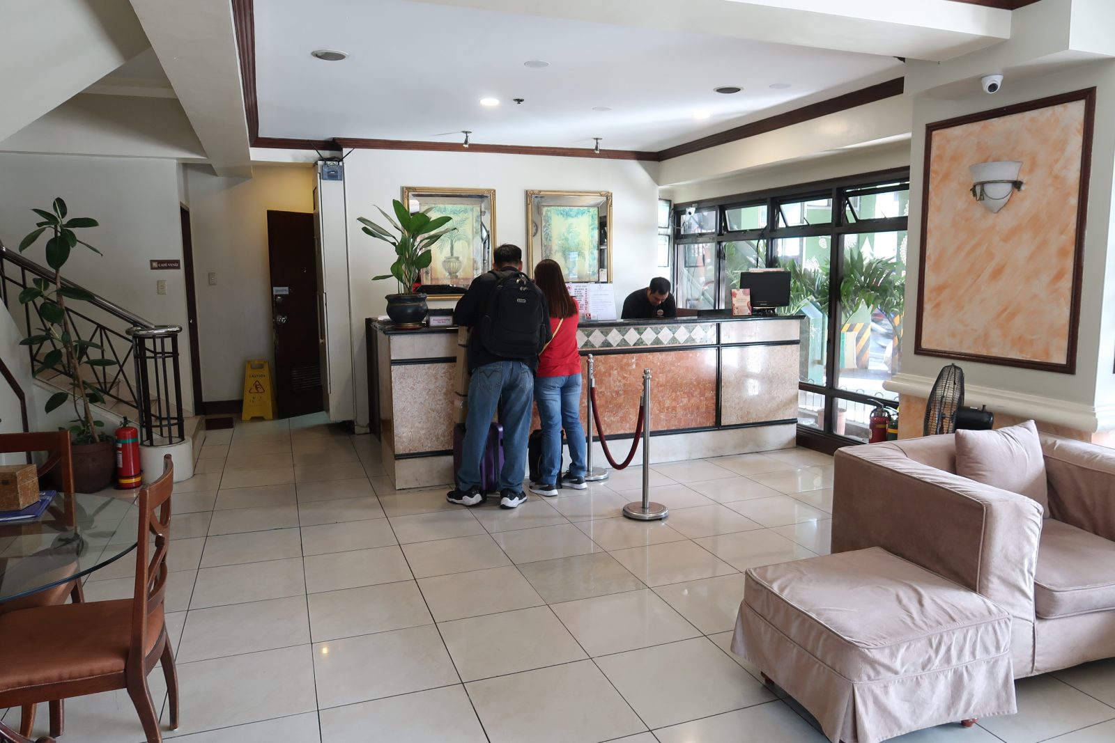 veniz hotel baguio