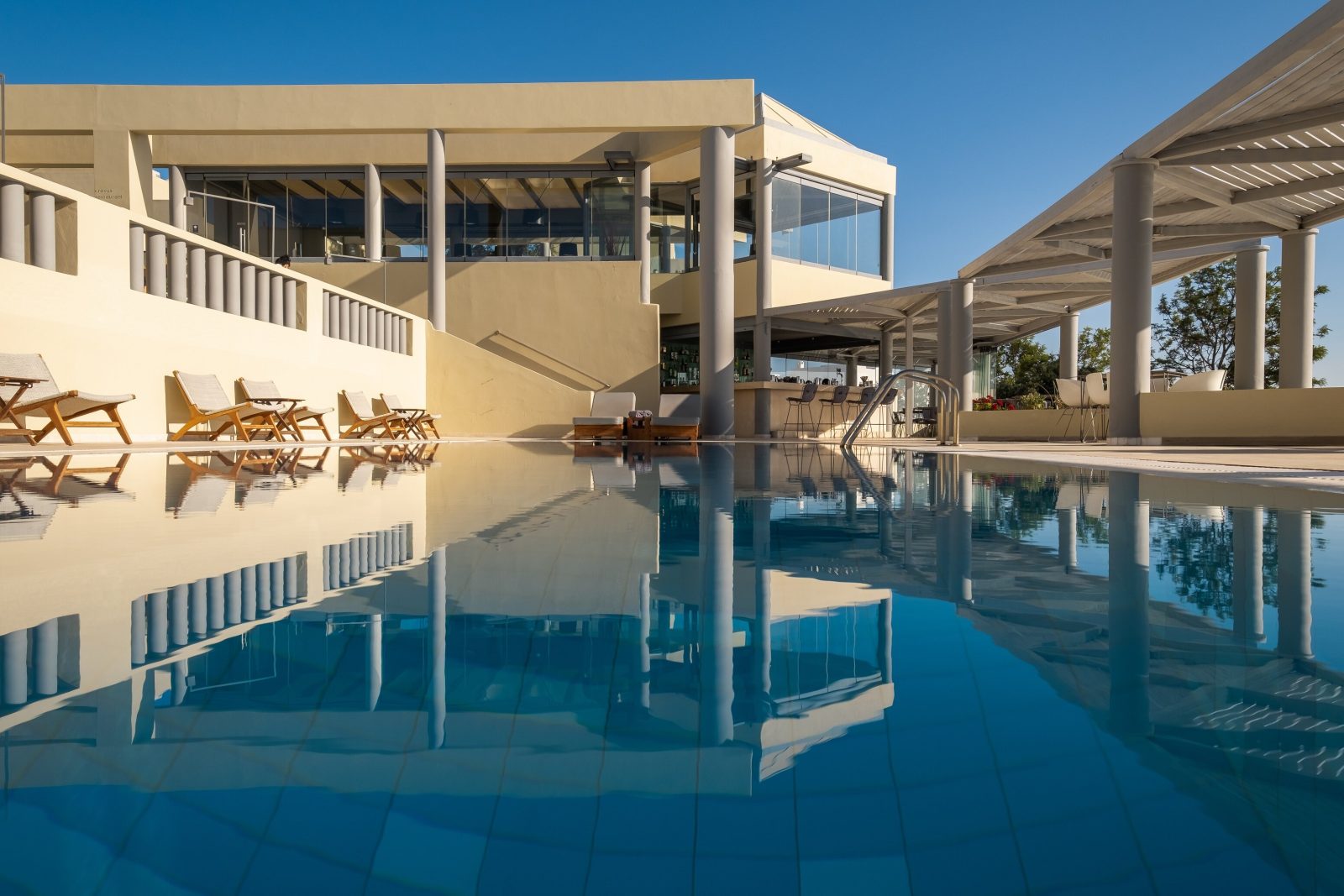 majestic hotel fira