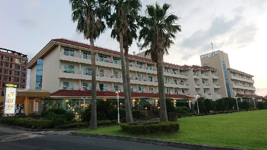 Jeju Sunshine Hotel