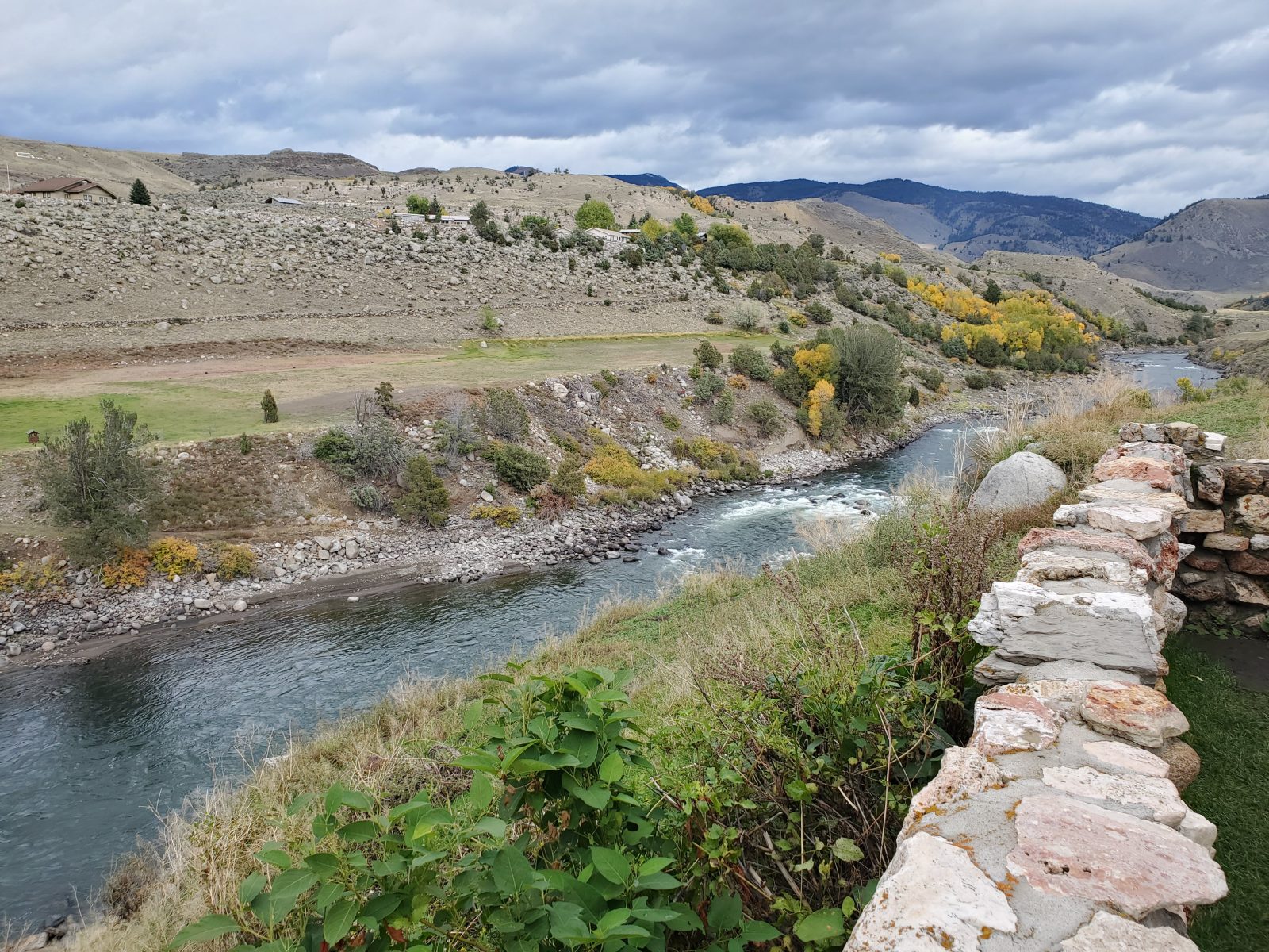 Yellowstone River Motel