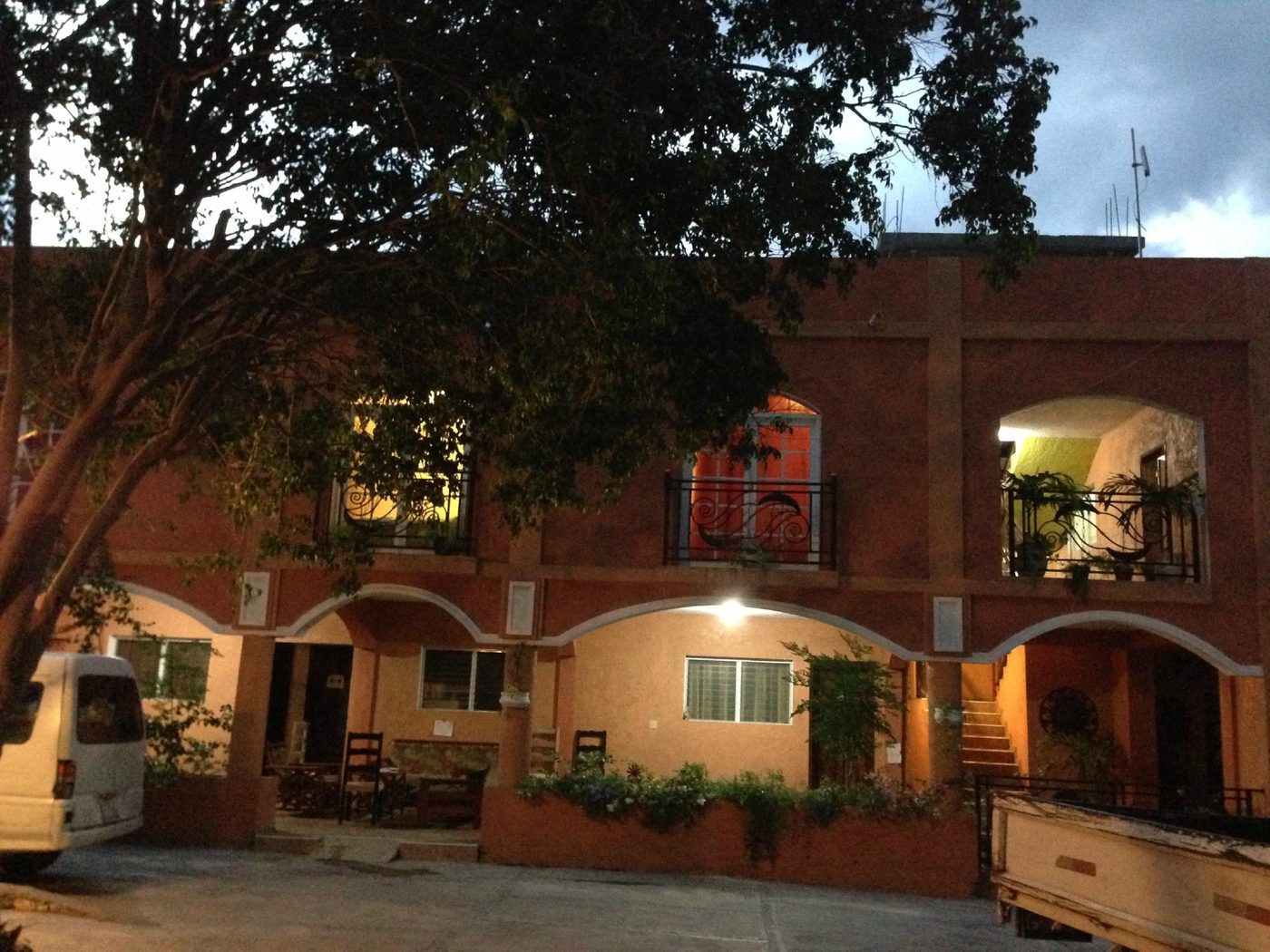 Wall International Guest House