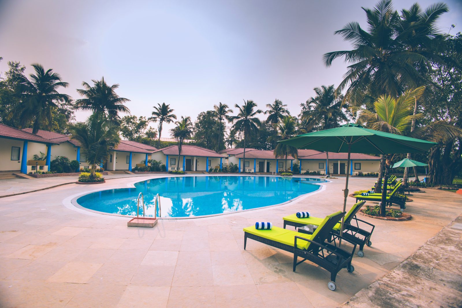 varca palms beach hotel varca
