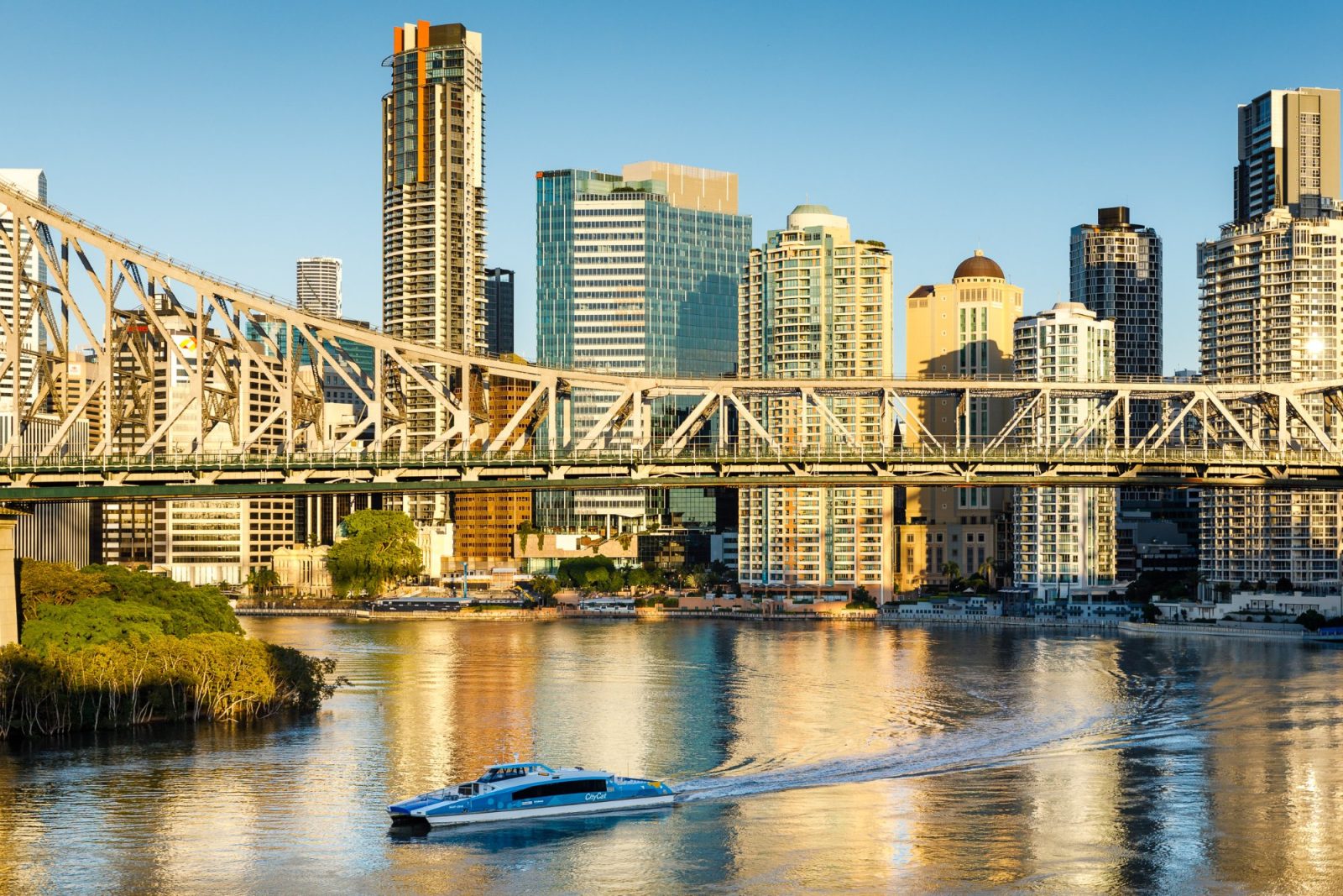 bowen terrace international hotel brisbane