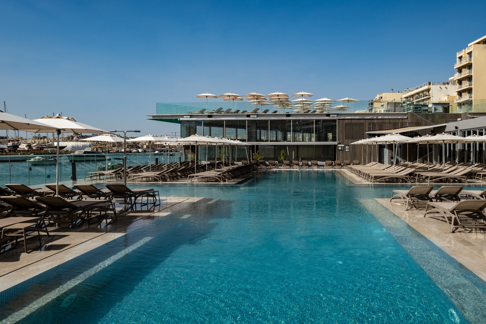 115 The Strand Hotel By Neu Collective