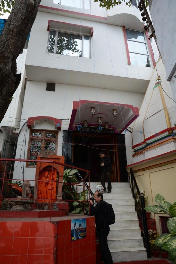 a palace on the river, rashmi guest house hotel varanasi