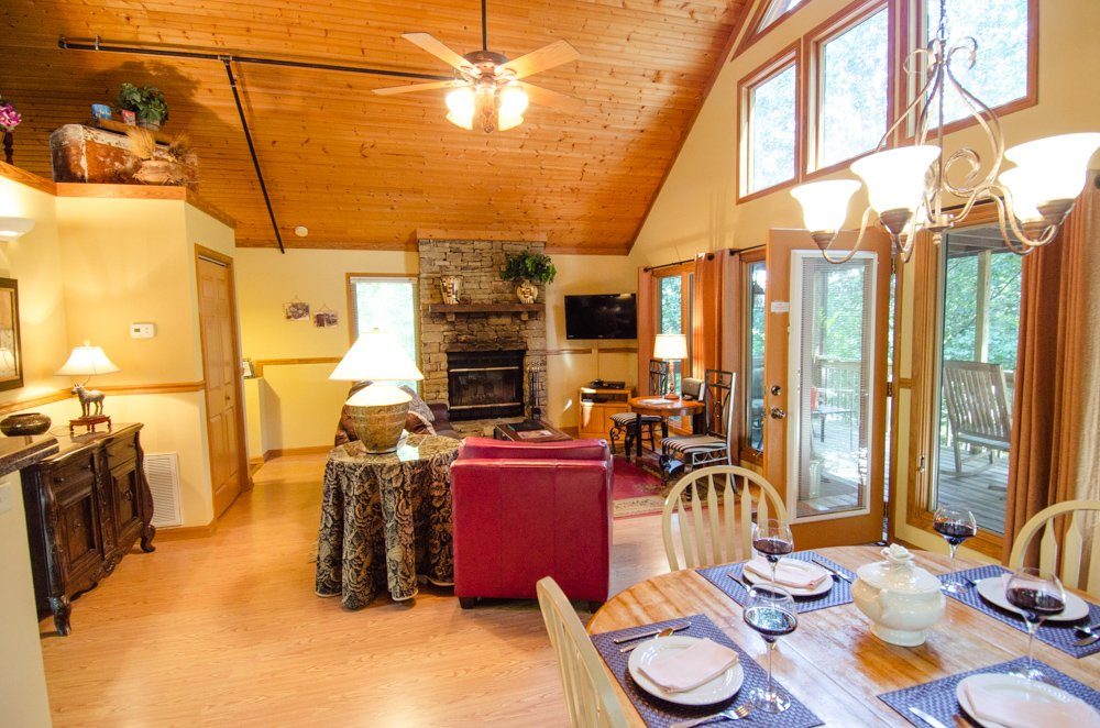 Asheville Cabins of Willow Winds