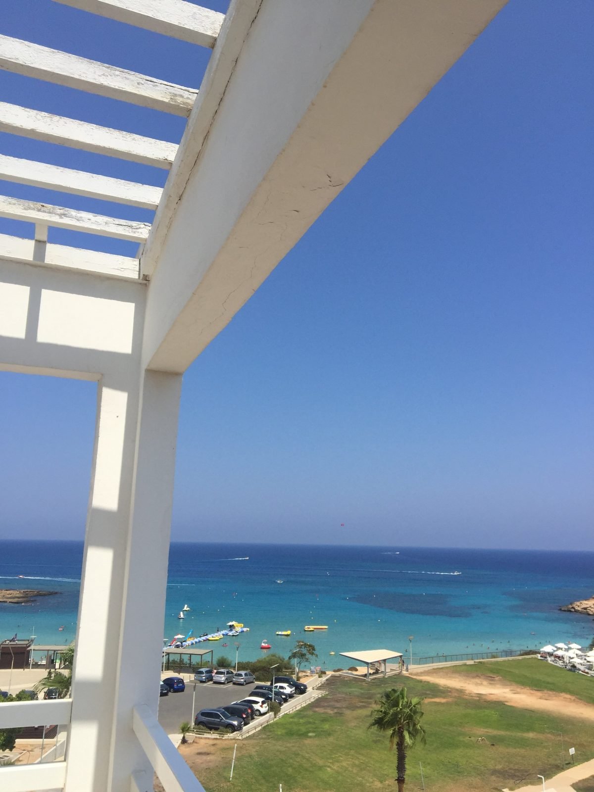 Astreas Beach Hotel Apartments