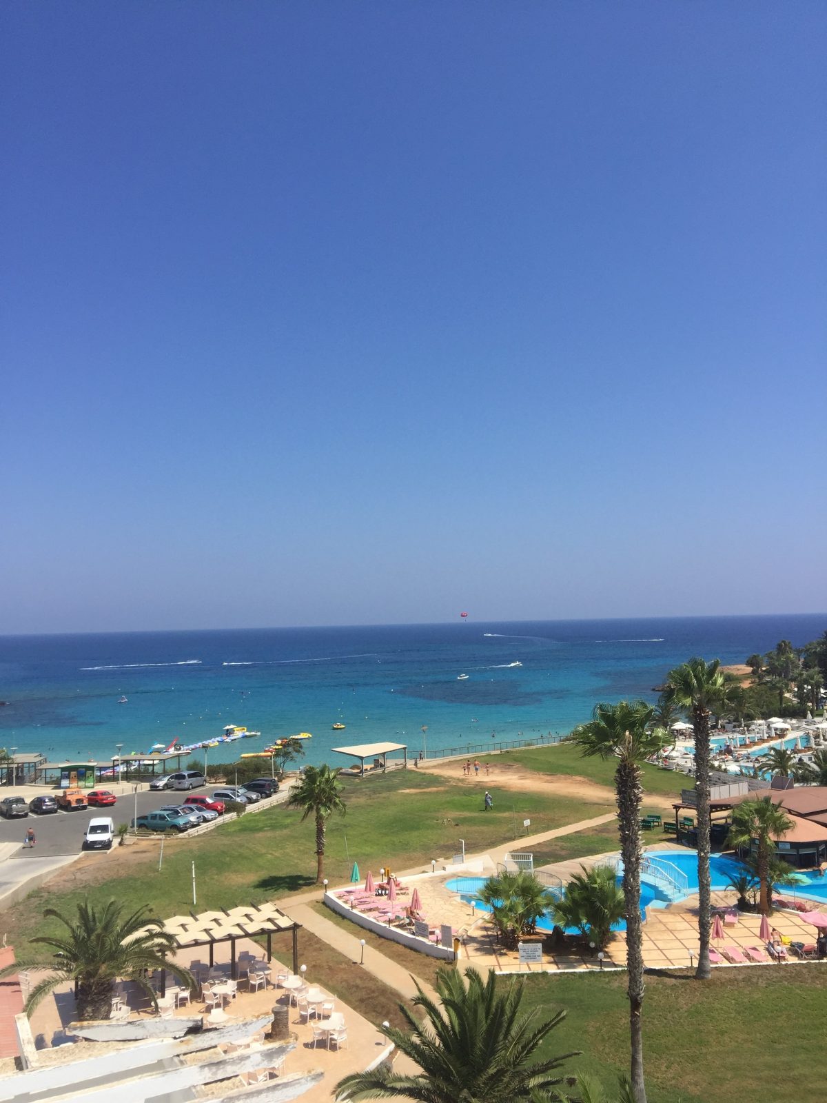 Astreas Beach Hotel Apartments