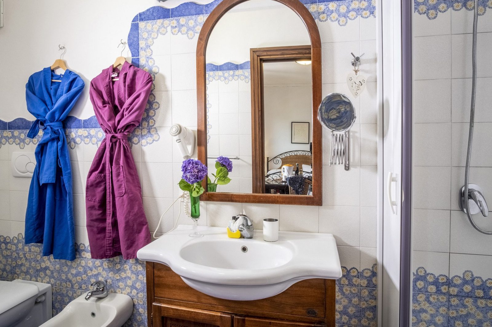 villa monica bed and breakfast