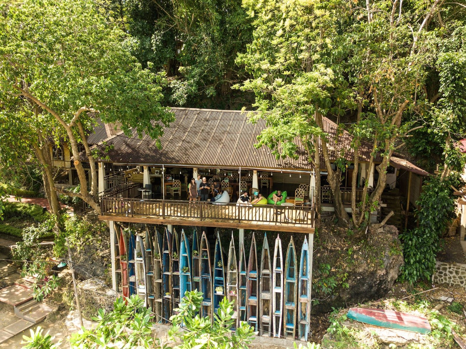 Froggies Divers Bunaken