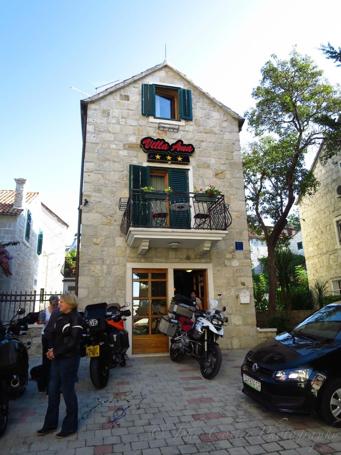 Villa Ana