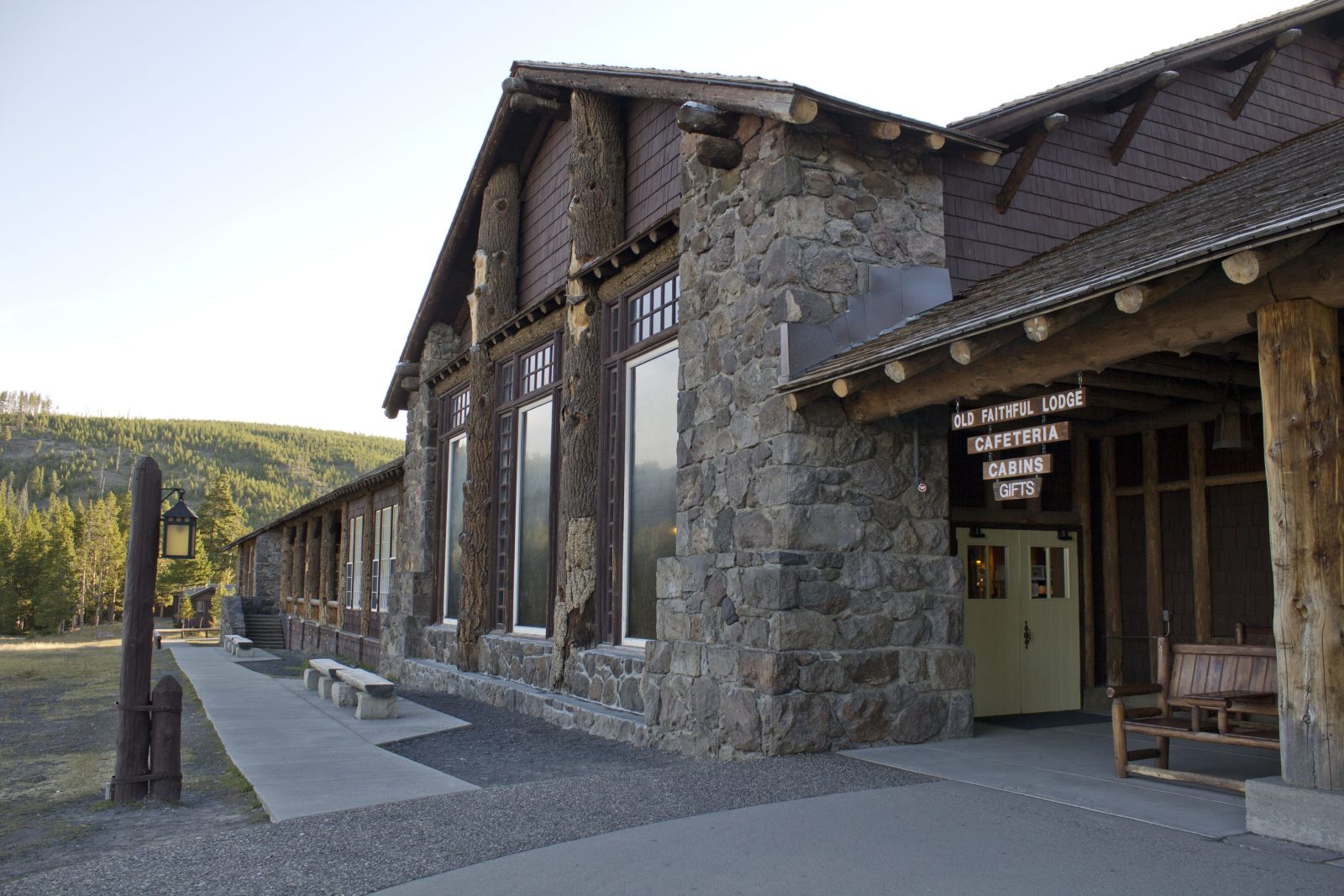 Old Faithful Lodge Cabins