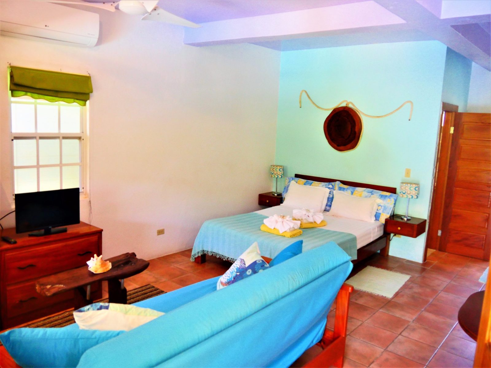 oasi hotel caye caulker